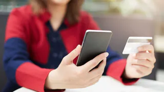 На магнитогорца оформили кредит, пока он спал