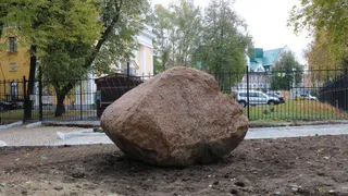 «Камень о заложении Переяславля-Рязанского» перенесли на новое место из-за благоустройства