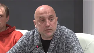 Российский писатель Захар Прилепин выпустил книгу о Сергее Есенине