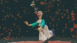 В Рязанском театре кукол показали марионеточный спектакль «Цирк на нитях»