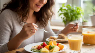 Яичница с беконом еще "цветочки": вот что на самом деле нельзя есть на завтрак - скрытый сахарный удар