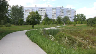 Скамейки будут: в Рязани доведут до ума Парк Морской славы