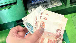 Жителям Брянской области назвали сферы с самым быстрым ростом зарплат