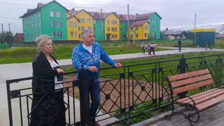 Глава Усинска поручил восстановить игровую площадку