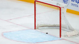 Магнитогорский "Металлург" одолел "Адмирал" в серии буллитов