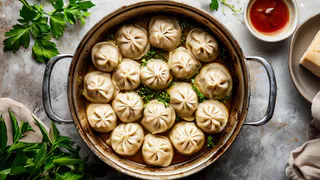Почему категорически запрещено бросать пельмени в кипяток. Запомните раз и навсегда