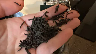 Ученые назвали самый полезный чай: не черный, не зеленый и в два раза полезнее мятного. Успокаивает и питает организм