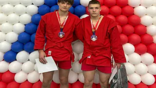 Самбисты из Коврова привезли медали с всероссийского турнира в Ярославле