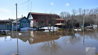 Последствия паводка: Ряжск уходит под воду
