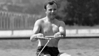 Рязанец рассказал, как отдыхал со знаменитыми советскими космонавтами на море