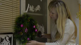 Стоит ли встречать Новый Год вдвоем