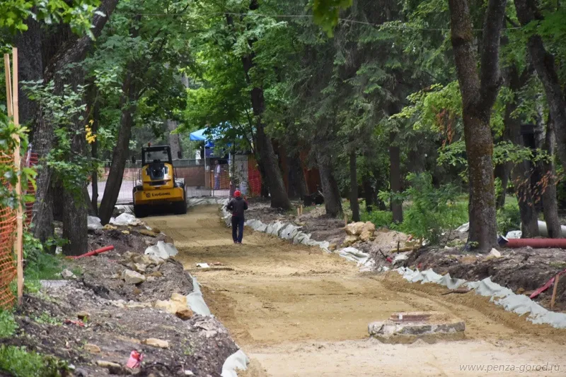 В парке им. Белинского в Пензе проходит второй этап капремонта
