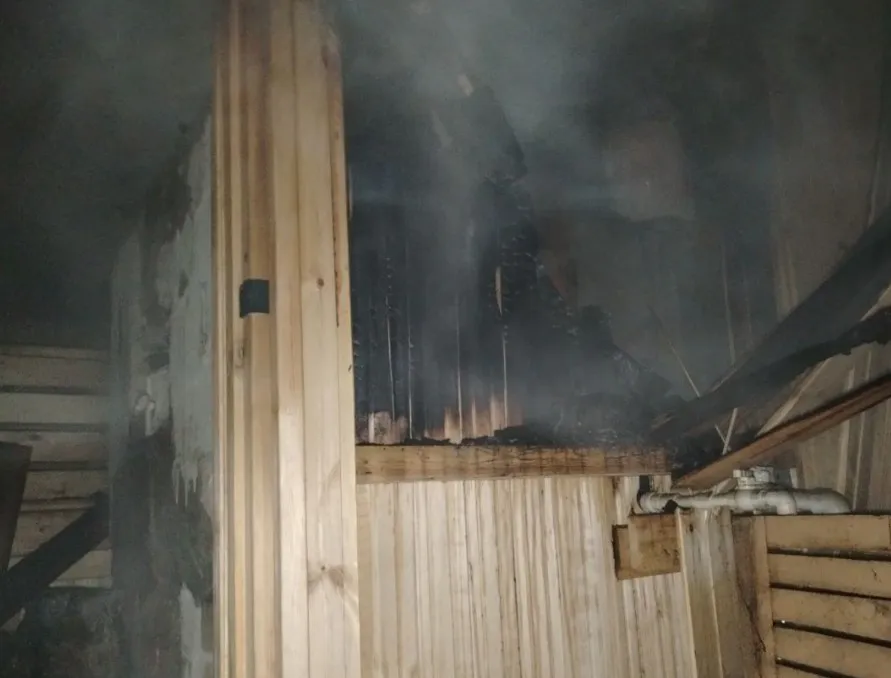 В Коми при пожаре в квартире эвакуировали двух жильцов