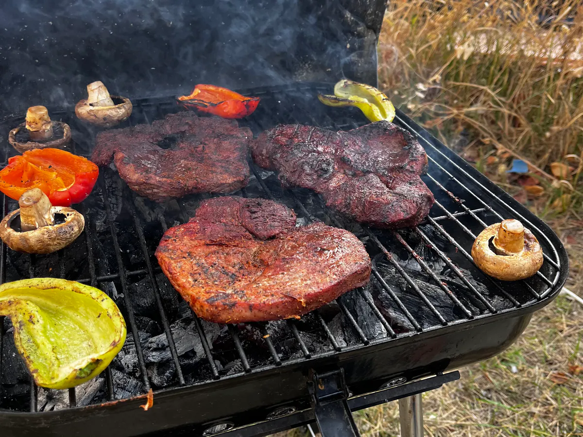 Отдохнуть нормально не получится: Минтруд отменяет майские каникулы - выходные изменили по всей России