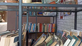 Рязанские подростки обокрали сельскую библиотеку и сняли все на видео