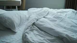 Невидимый яд в вашей спальне: ученые выяснили, почему вы болеете