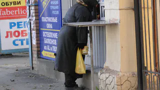 Городские истории - рязанский бездомный не ест жареного и аккуратно платит по долгам