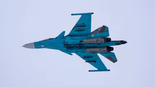 Челябинцев напугал гул самолета, кружащего над областью