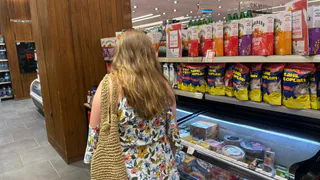 На кассах в «Пятерочках» и «Магнитах» появилась новая хитрость для покупателей по карте - запомните фразу, чтобы вовремя ответить продавцу 