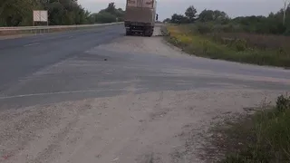 На трассе в Рязанском районе фура насмерть сбила велосипедиста