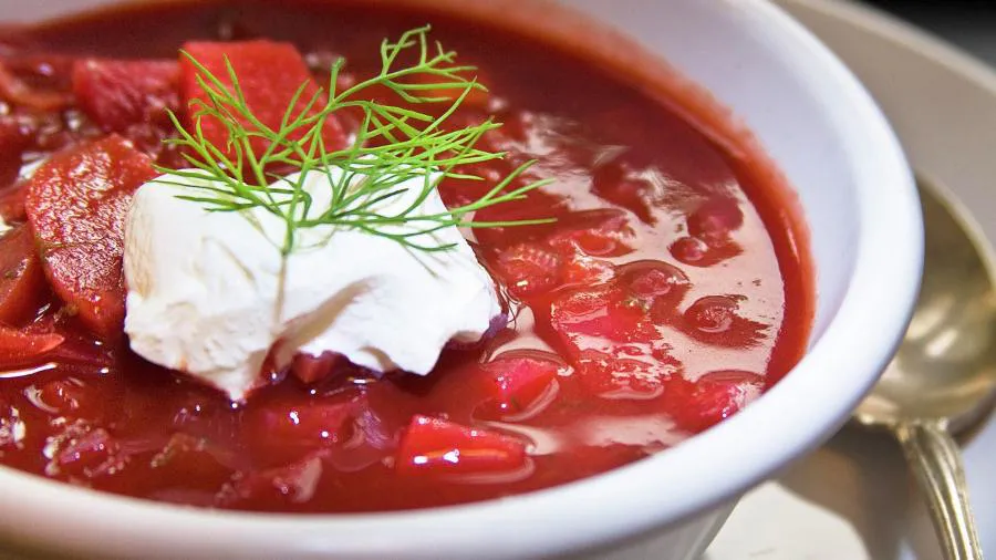 Названа главная опасность борща