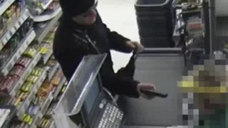 Налётчик с пистолетом ограбил «Линию» в Брянске