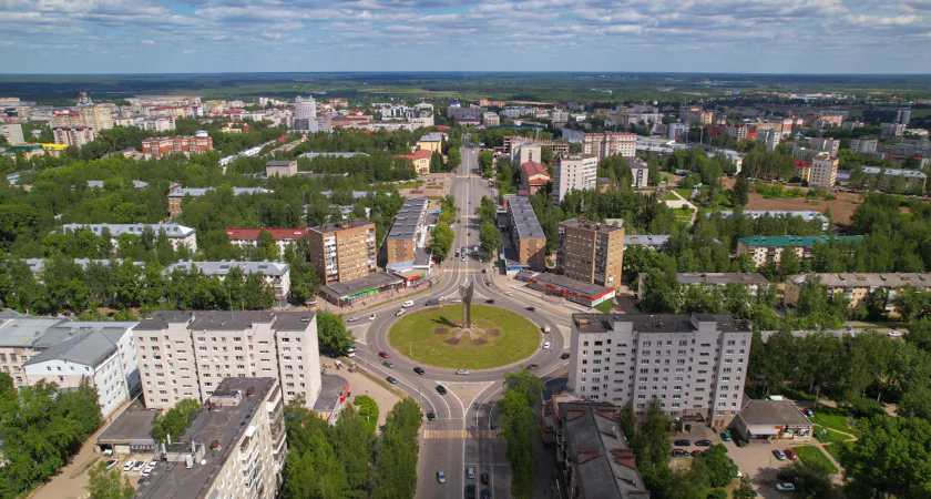 Сыктывкар занял 61-е место по средней зарплате российских городов