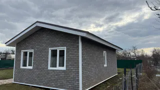 Иностранцам запрещено, а русским — пожалуйста: что не так с дачами в Европе