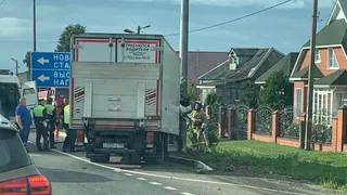 Один из водителей получил травмы: под Рязанью столкнулись два грузовика