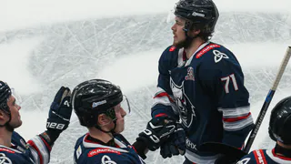 «Нефтехимик» обыграл «Трактор» и вышел в плей-офф впервые за 3 сезона