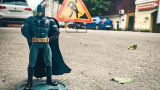 В Рязани активно заделывают ямы на проезжей части 