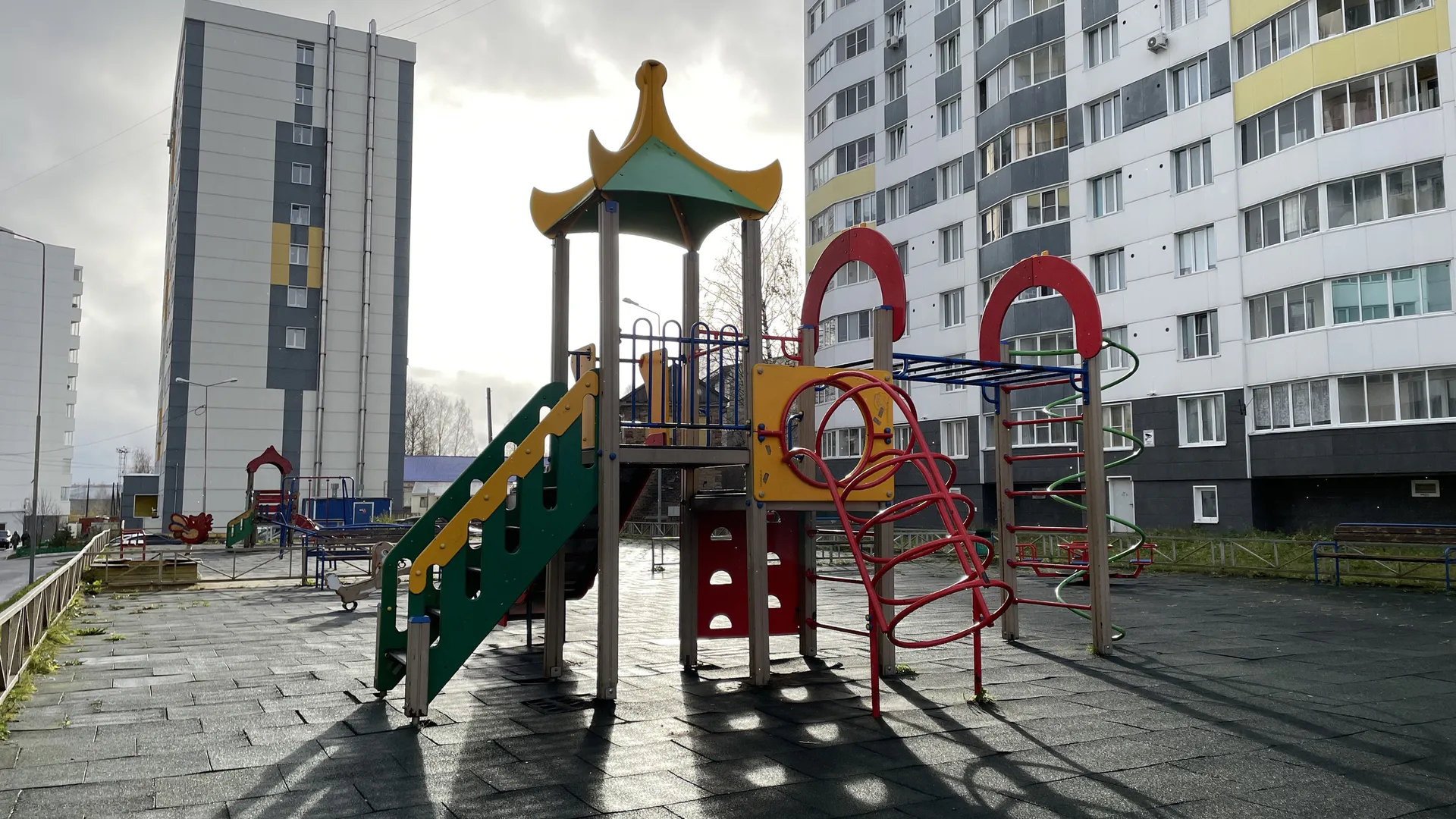 Опасность в Челябинске: неизвестный приставал к ребенку