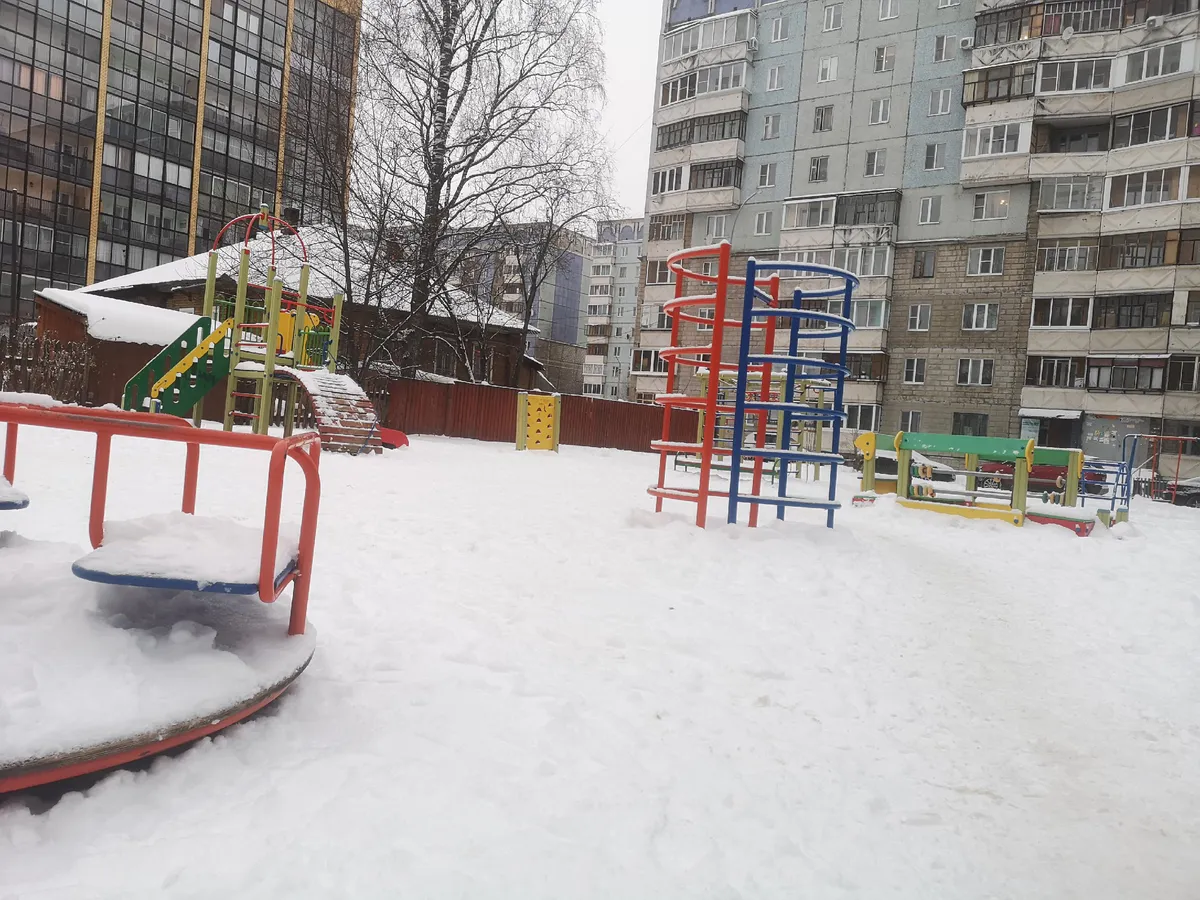 В Миассе объяснили пропажу детского городка