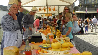 "Ешьте мед, сыр, но никогда не покупайте": туристка оставила честный отзыв об испорченном отдыхе в Абхазии