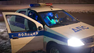 В Рыбном продолжаются нападения на такси "Ларгус"