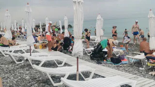 Все, это строго запрещено, отпуск испорчен: на пляжах Анапы ввели полный запрет на купание в Черном море