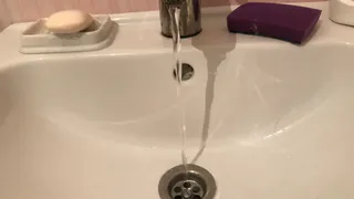 В водопроводе Рязани выявили превышения марганца, алюминия и нефтепродуктов