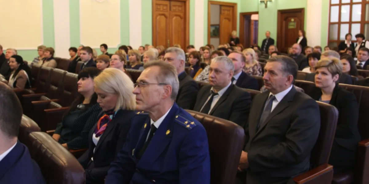 Сараевцу назначили наказание за угрозу убить женщину поленом за отказ