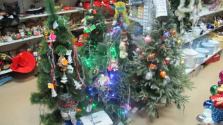 Как выбрать и где купить искусственную елку в Рязани