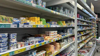 Пальмовая гадость в красивом брикете: Роскачество назвало марки сливочного масла, которые лучше не покупать