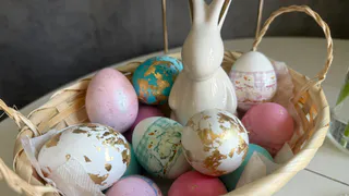 Батюшка назвал точные дни перед Пасхой-2026 — когда лучше красить яйца и печь куличи: не ошибитесь с датами