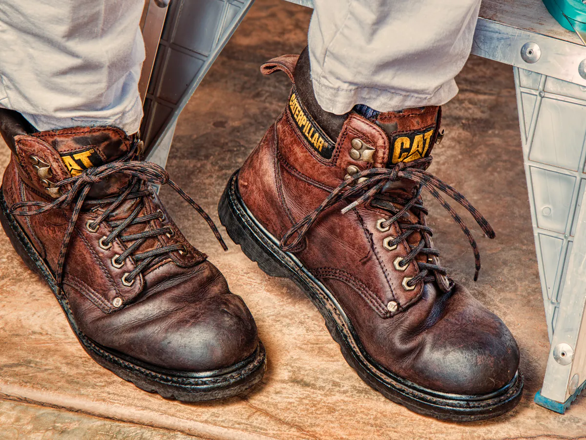 Не спешите возвращать тесную обувь: простой овощ с кухни увеличит размер ваших ботинок за ночь