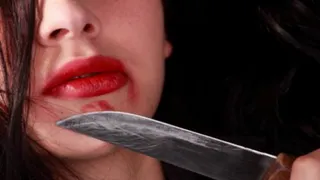Жуть: 29-летняя женщина вскрыла грудному ребенку вены