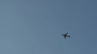 Россия остановила авиасообщение с другими странами