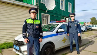 В Коми полицейские спасли подростка с травмой