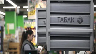 В Вязниках приставы добились прекращения незаконной продажи табака в магазине