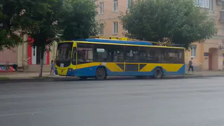 Троллейбусы остановились на Первомайском проспекте из-за обрыва сети