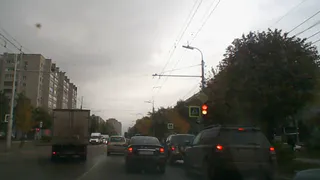 Свежая видео-подборка нарушений ПДД в Рязани
