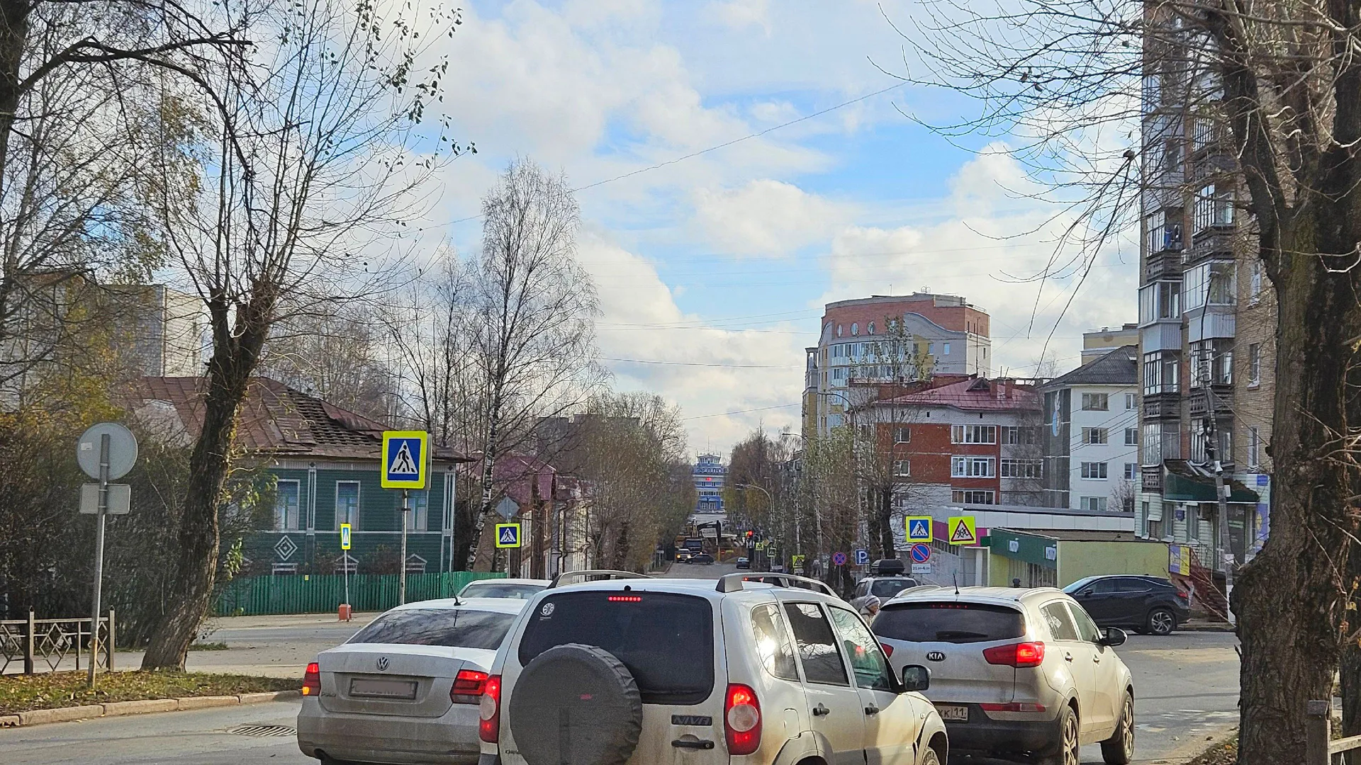 «Стоят копейки, почти не ломаются, дадут фору новым авто»: Топ-5 авто до 250 тыс руб, которые не подведут, несмотря на возраст
