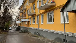 Эту услугу обязана делать "управляйка" для жителей многоквартирных домов